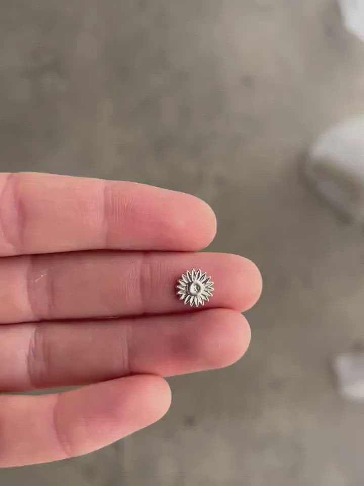 silver sunflower casting